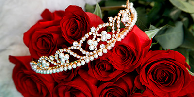 roses-and-crown-400x200